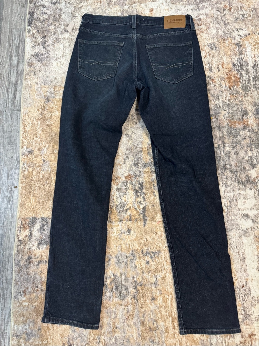 Signature by Levi Strauss Men's Straight Jeans in Dark Blue